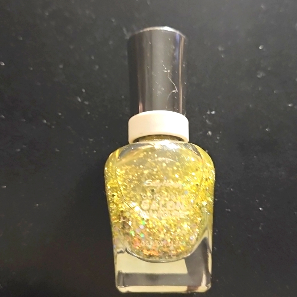 COPY - COPY - SALLY HANSEN COMPLETE SALON MANICURE